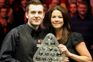 佐纳森一直 佐纳森一直