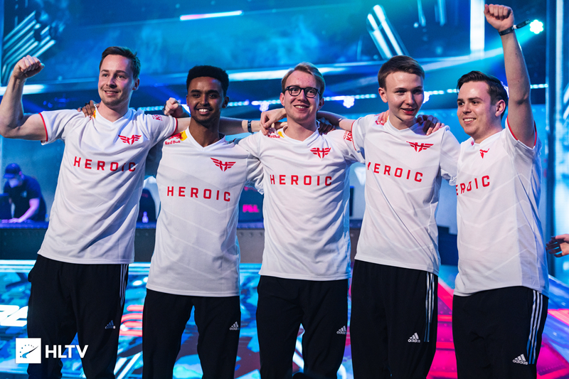 线球员的突 线球员的突