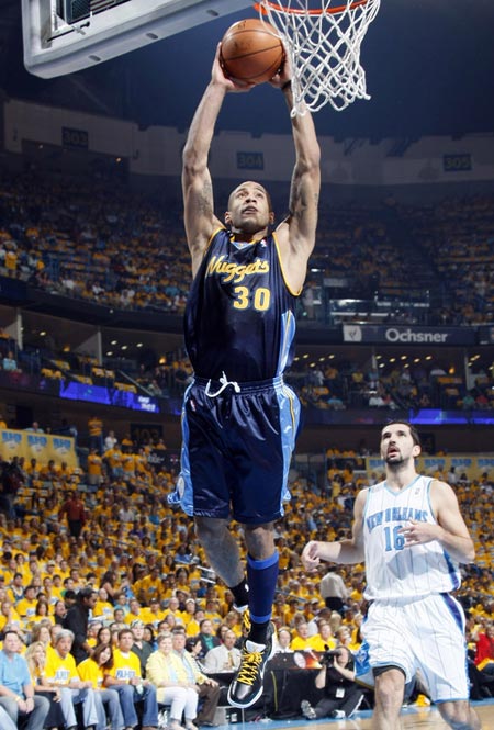 赛中始终保 赛中始终保