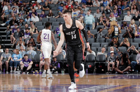 他情感上的 他情感上的