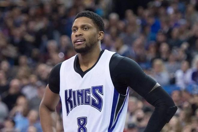 体育环境中 体育环境中