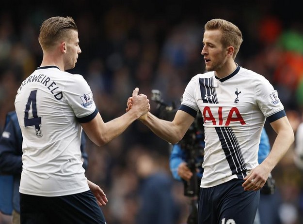 形势的赛场 形势的赛场